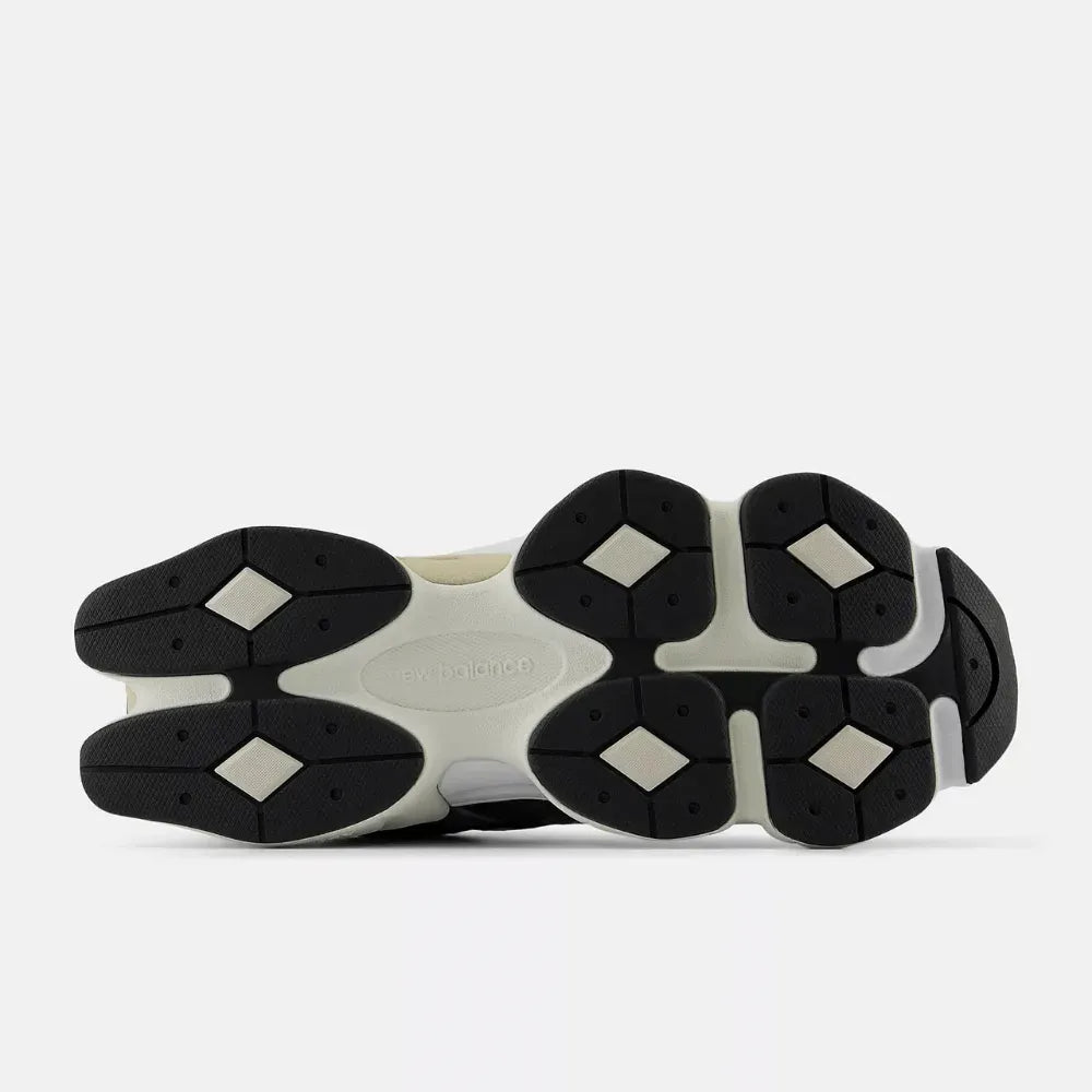 All Black Mesh Suede Casual Shoes