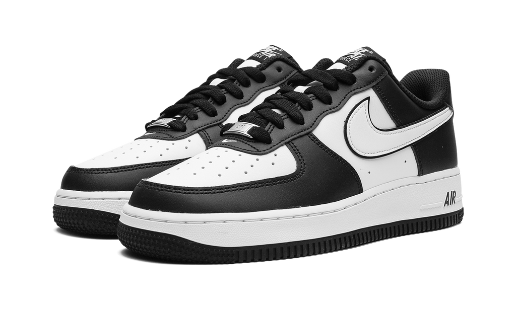 Classic Leather Lifestyle Sneakers Black White
