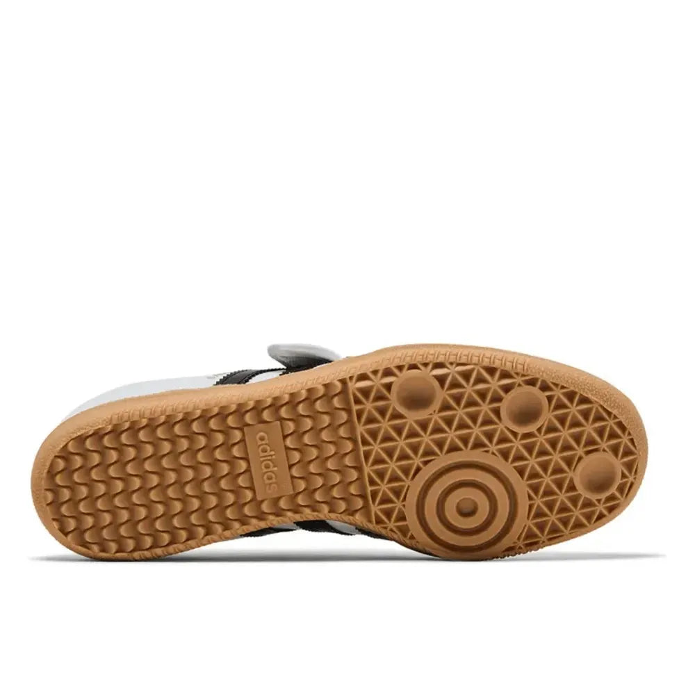 Classic Leather Suede Lifestyle Sneakers White Black Gum