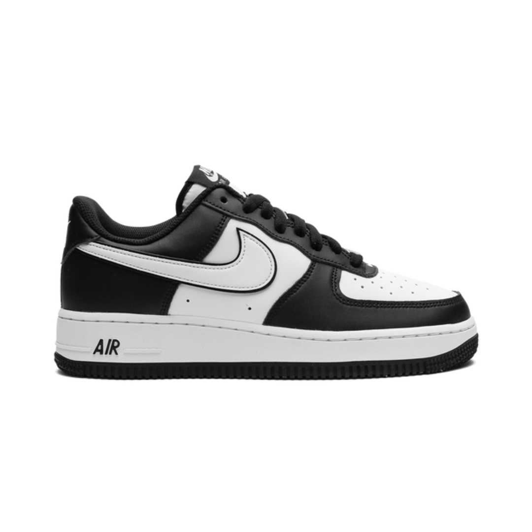 Classic Leather Lifestyle Sneakers Black White