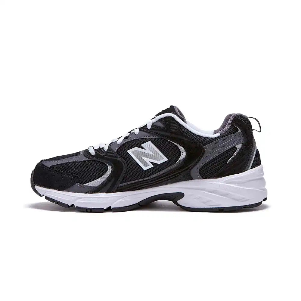Black Mesh Synthetic Everyday Lifestyle Sneakers