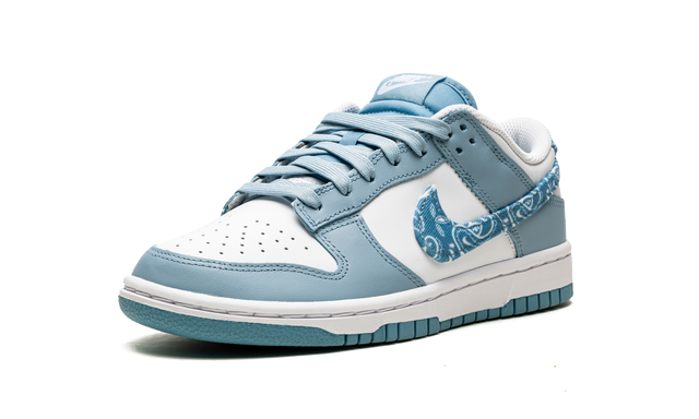 Classic Two-Tone Low-Top Sneakers Patterned Design