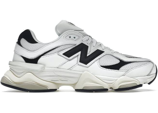 Modern Lifestyle Sneakers White Black