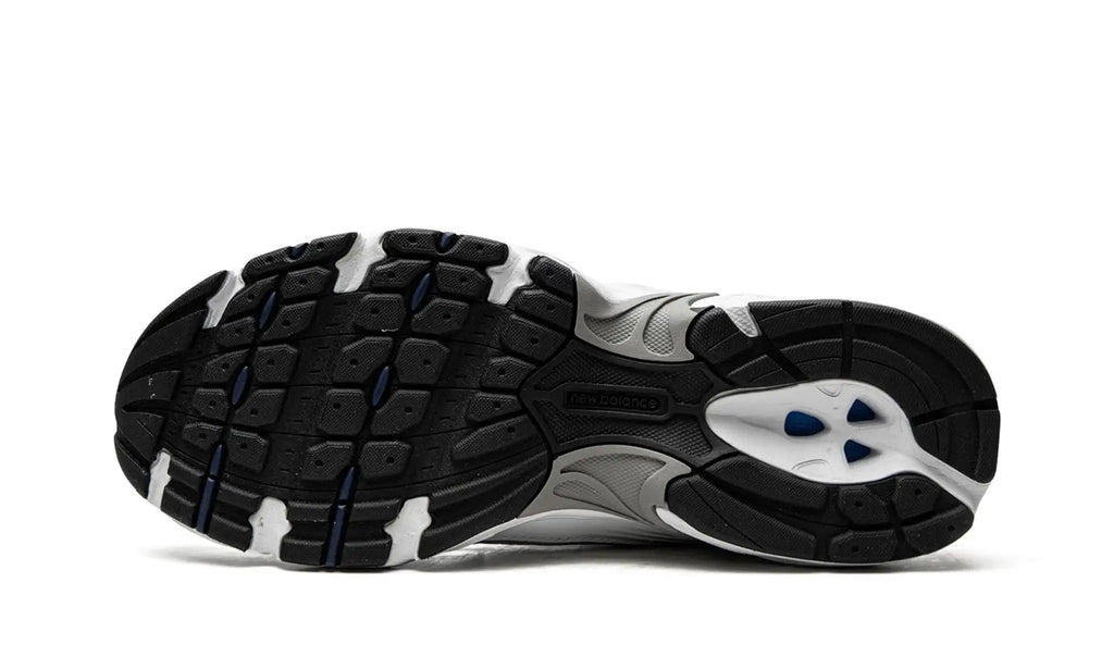 Versatile White Silver Navy Lifestyle Sneaker
