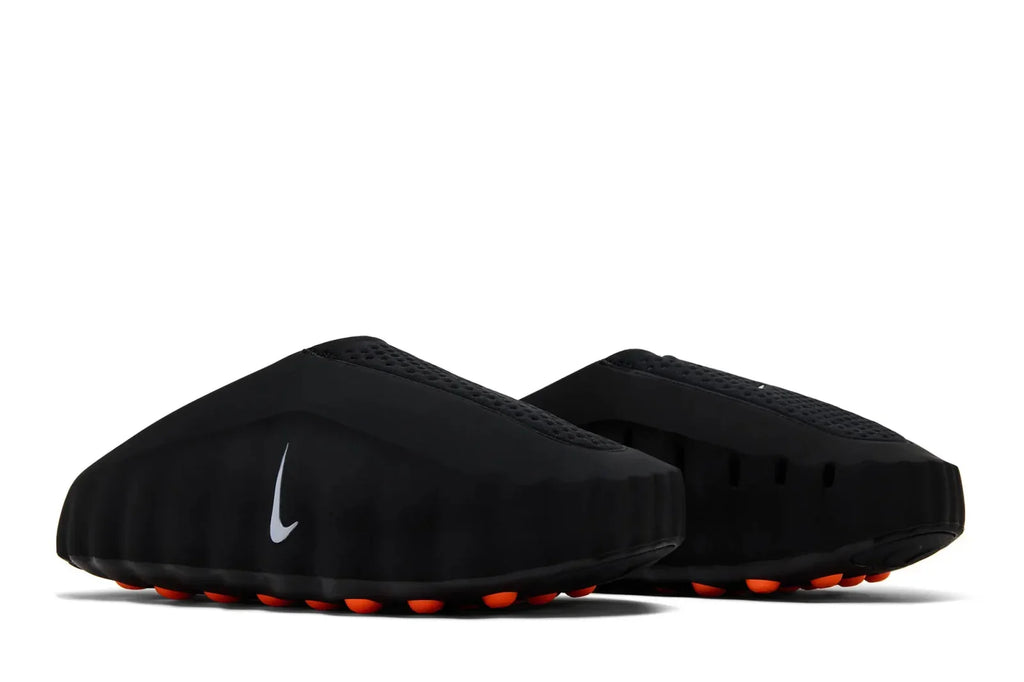 Black Contoured Foam Everyday Slides